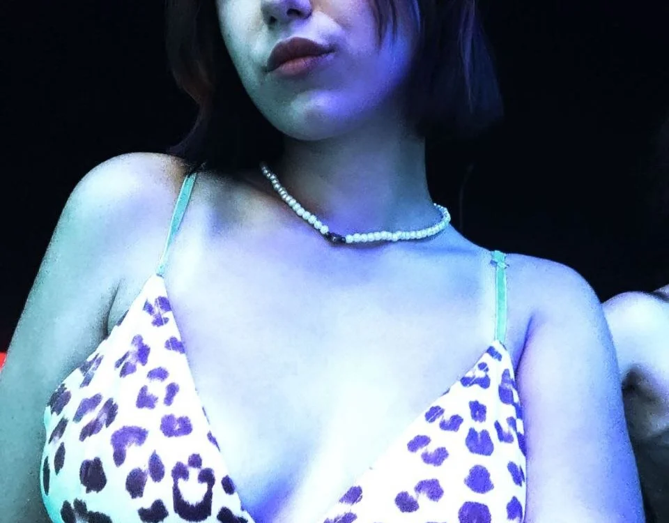CuteNastyaX offline XXX-chat