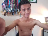 Hunter_Hault webcam thumbnail