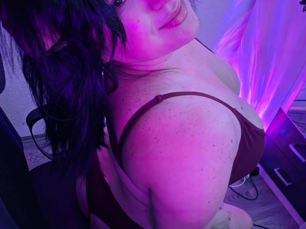 Offline XXX chat Sweet-bun-3