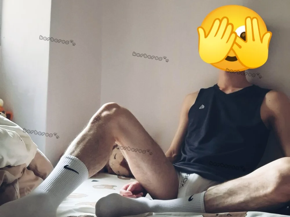 Kerberos_999's Offline XXX Chat