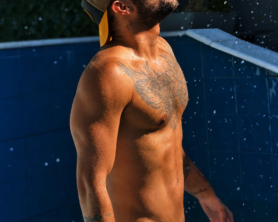 Alexandrecastellano's most recent online preview