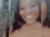 BigJugsCandyxx: απευθείας συνομιλία ΧΧΧ