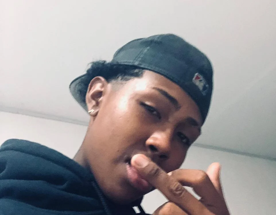 Jax_Maliq অফলাইন XXX চ্যাট