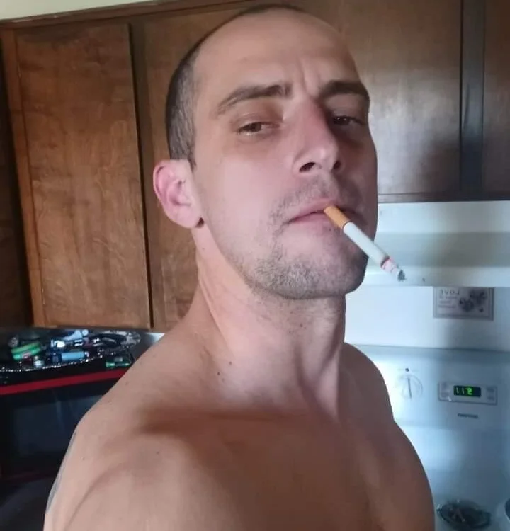 Ricky566's Offline XXX Chat