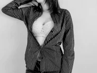 valenteniathr cover photo