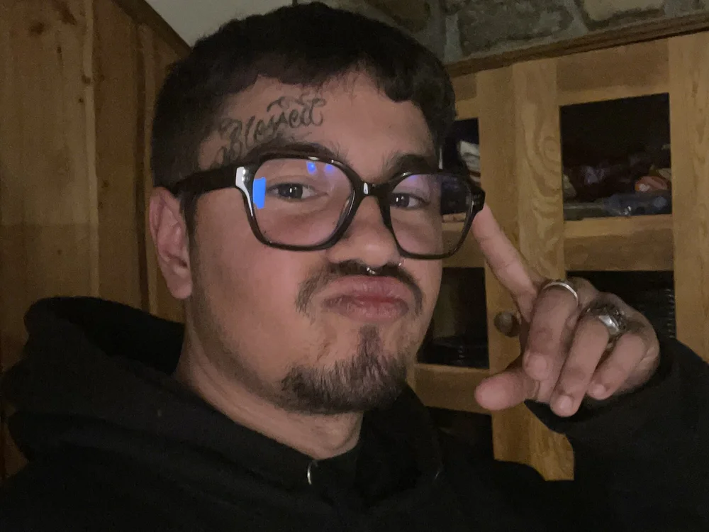 muchaaachooo's Offline Chat Room