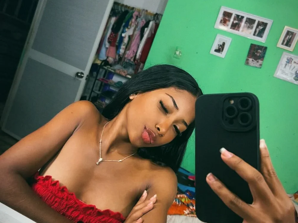 katty-gil offline chatrum