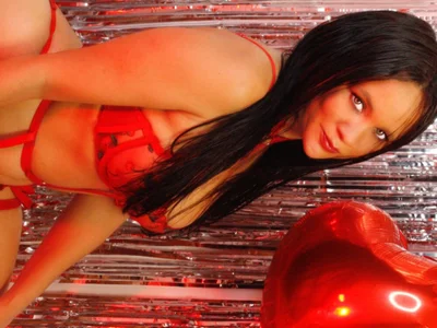 alejandra_flower on StripChat