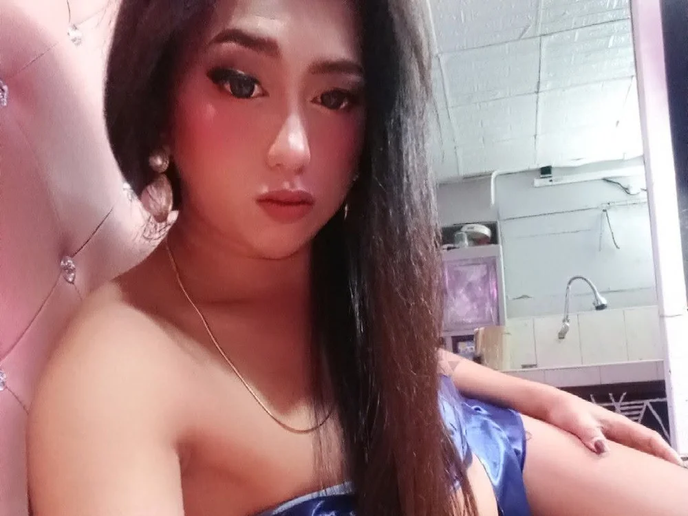 Sophia_Smith 離線 XXX 聊天
