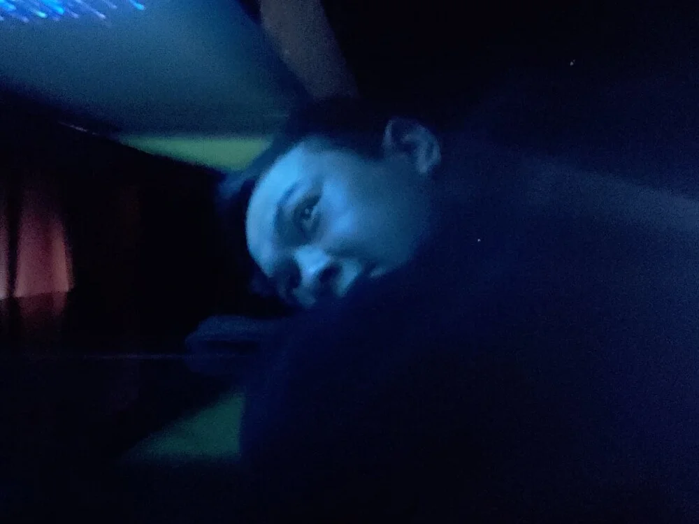 WildJennifercum's Offline XXX Chat