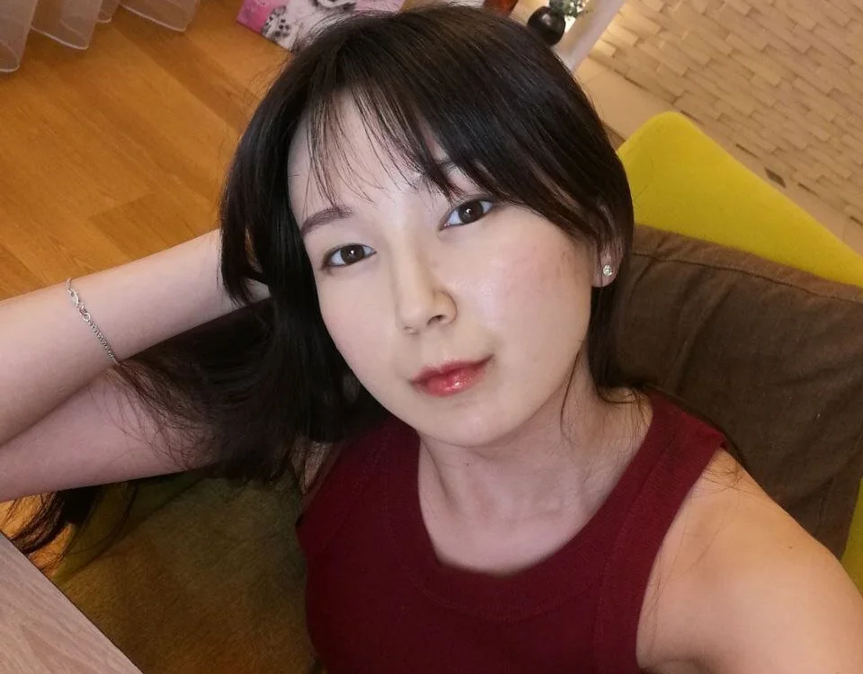 MariaManzoni's Offline Chat Room