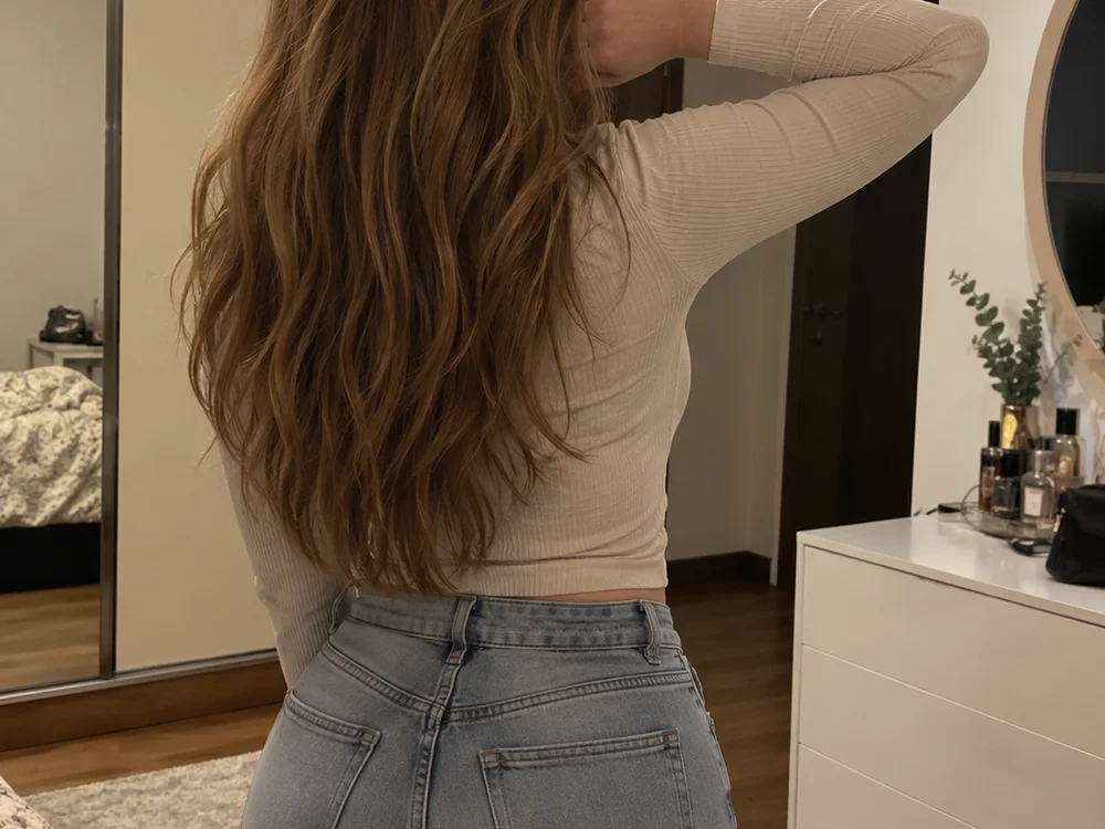 AZGIN_BANU