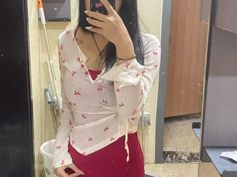 sexygirl-8888's Offline XXX Chat