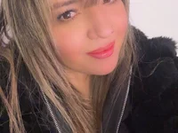 miaapril's webcam live show