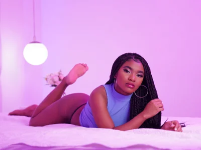 SophiaSmiiths_ profile