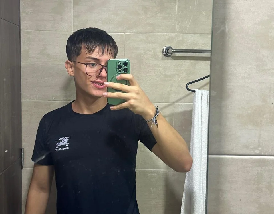 Офлайн-чат XXX EVAN_TAY