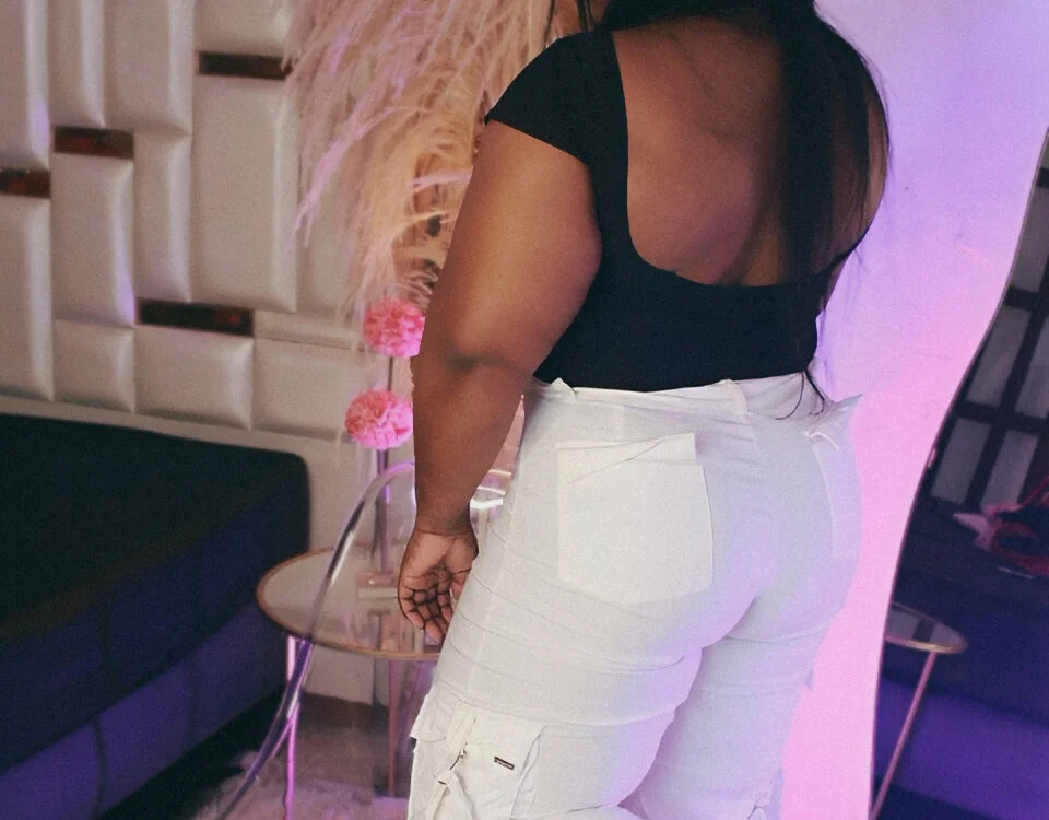 Aliciadoex's Offline XXX Chat