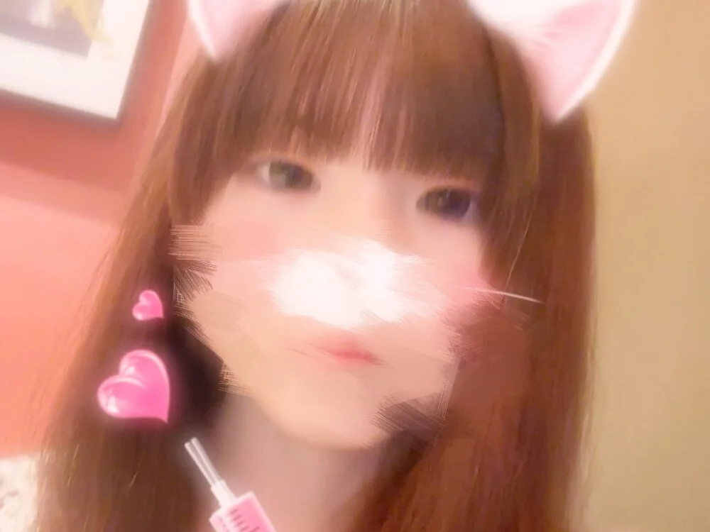 _NATSUMI Adlı Modelin Çevrimdışı XXX Sohbeti