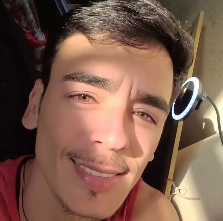 __MAGRINHO__'s Offline Chat Room