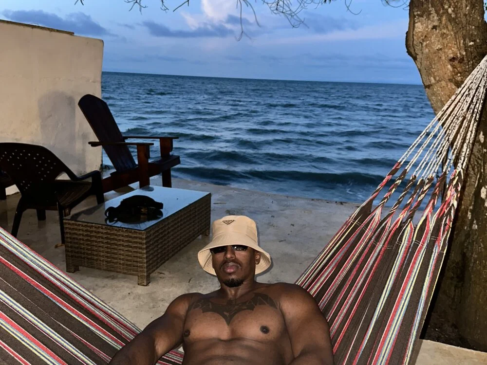 DenzelRiosのオフラインXXXチャット