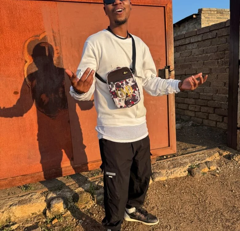 Fuck_Hard_Couple: συνομιλία ΧΧΧ εκτός σύνδεσης