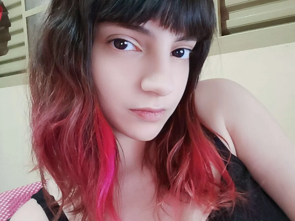 VictoriaSaintes' Offline XXX Chat