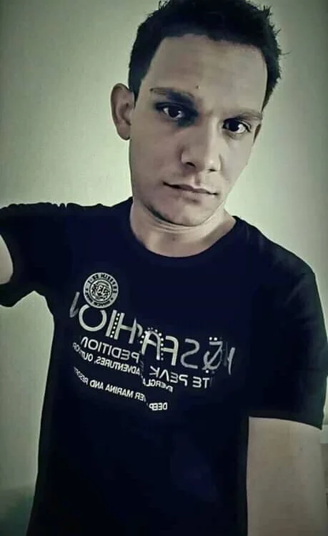 vadfiucska95 Offline chatroom