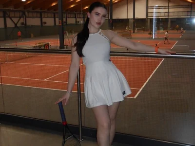 NaomiCermeno - Girl 