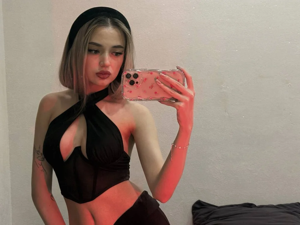 Czat XXX na żywo – AliceThorne