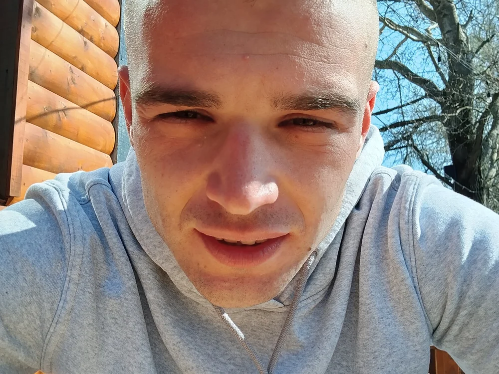 needtotasteqq offline chatrum
