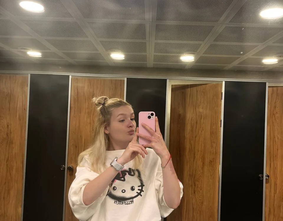 StephaniAnderson's Offline XXX Chat