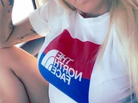 Blondiebaybee's webcam live show