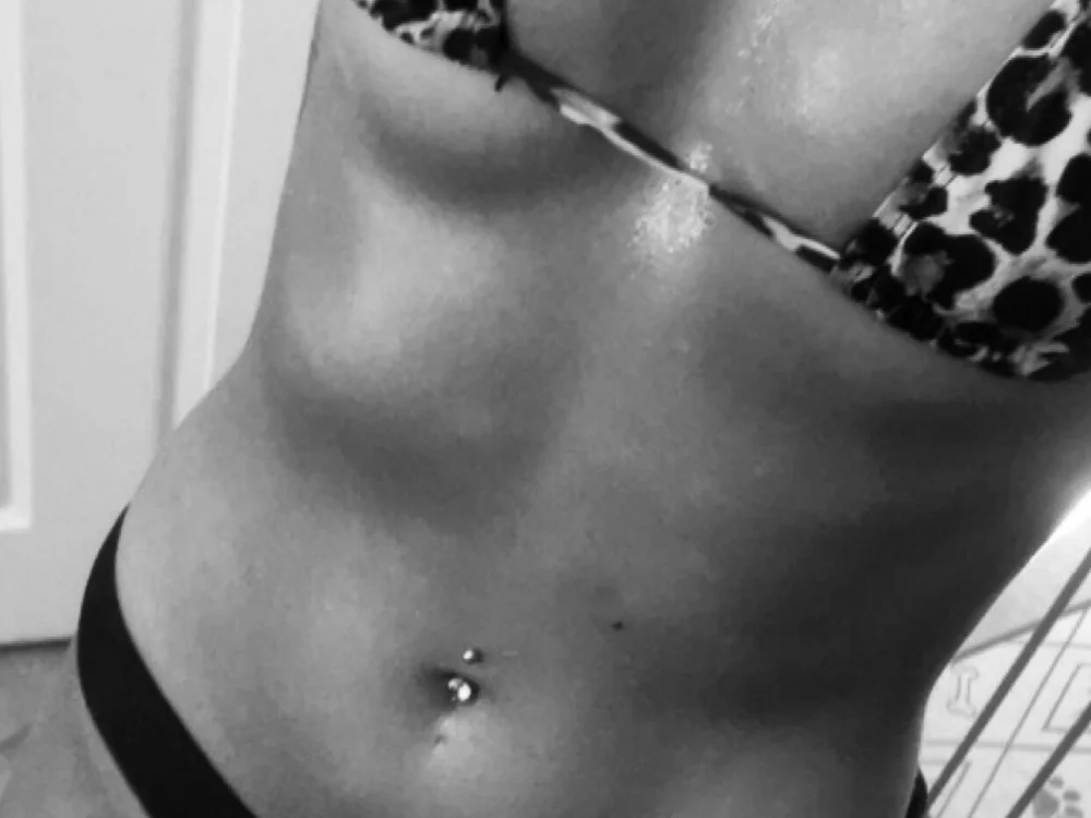 JuicyJade69xo offline XXX-chat