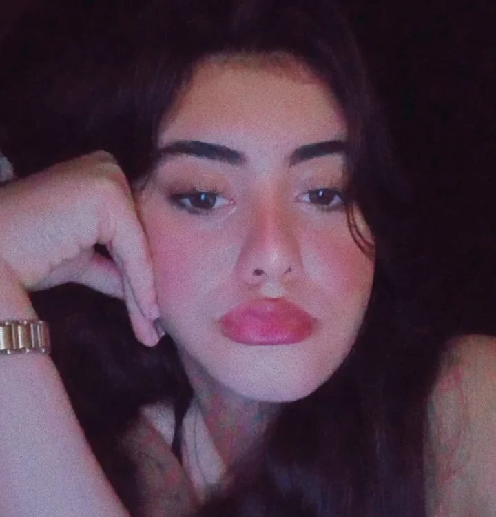 farawla00's Offline Chat Room