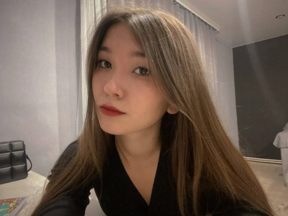 MentallyMonika offline XXX-chatje