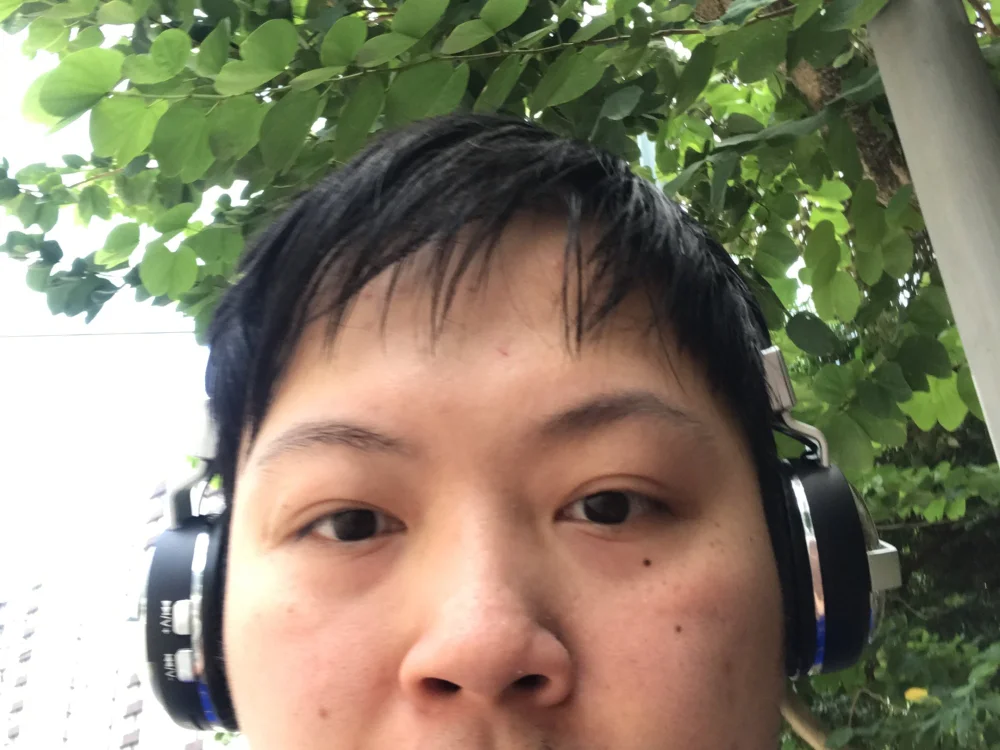 lauhungkin's Offline Chat Room