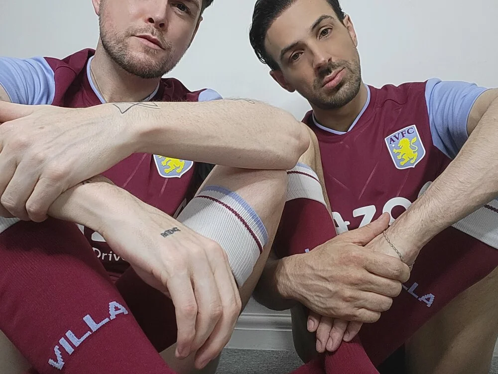 twotwinkhusbandss offline XXX-chatje