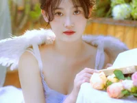 Model xiaomengkeai