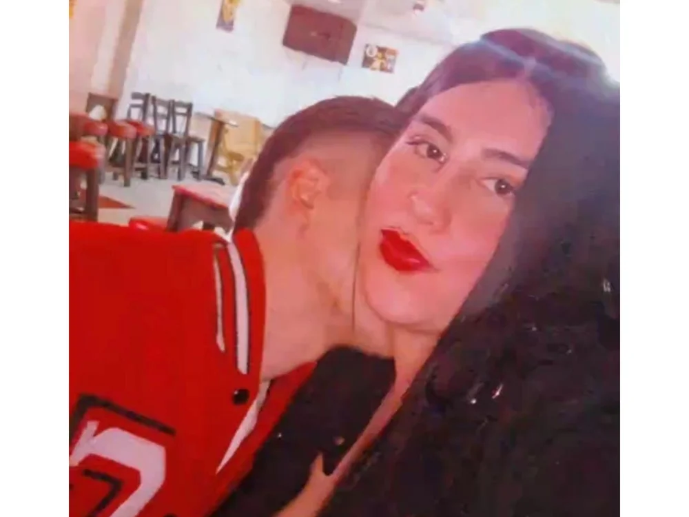 Velvett_Kiss Chat XXX Ngoại tuyến