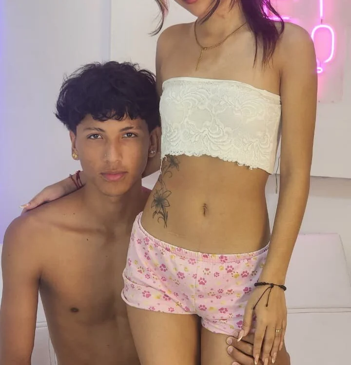 LuciXsex Adlı Modelin Çevrimdışı XXX Sohbeti