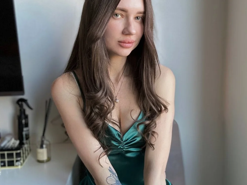 slowlove_1 Adlı Modelin Çevrimdışı XXX Sohbeti