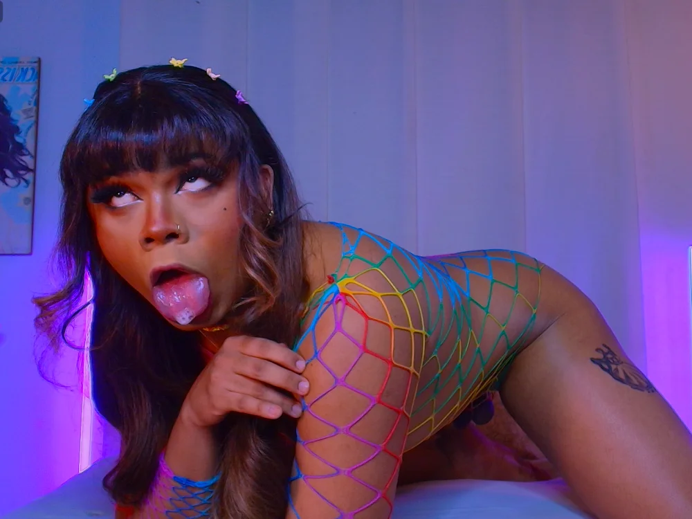 CuteRomi's Offline XXX Chat