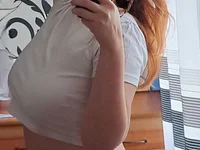 YourEmilieのライブXXXチャット