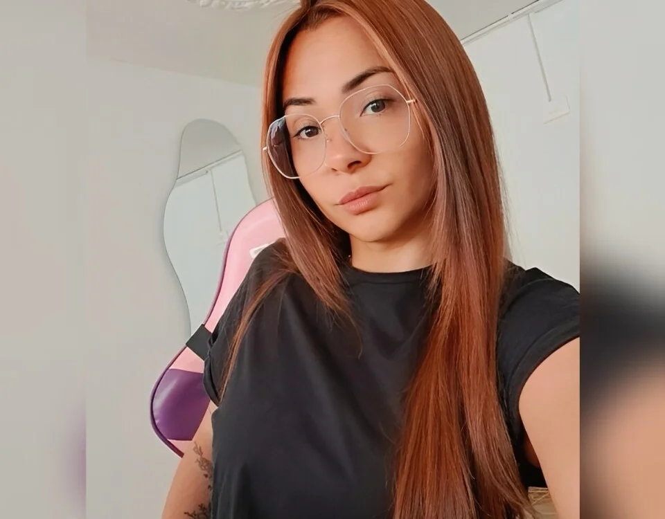 Gabb2703's Offline Chat Room