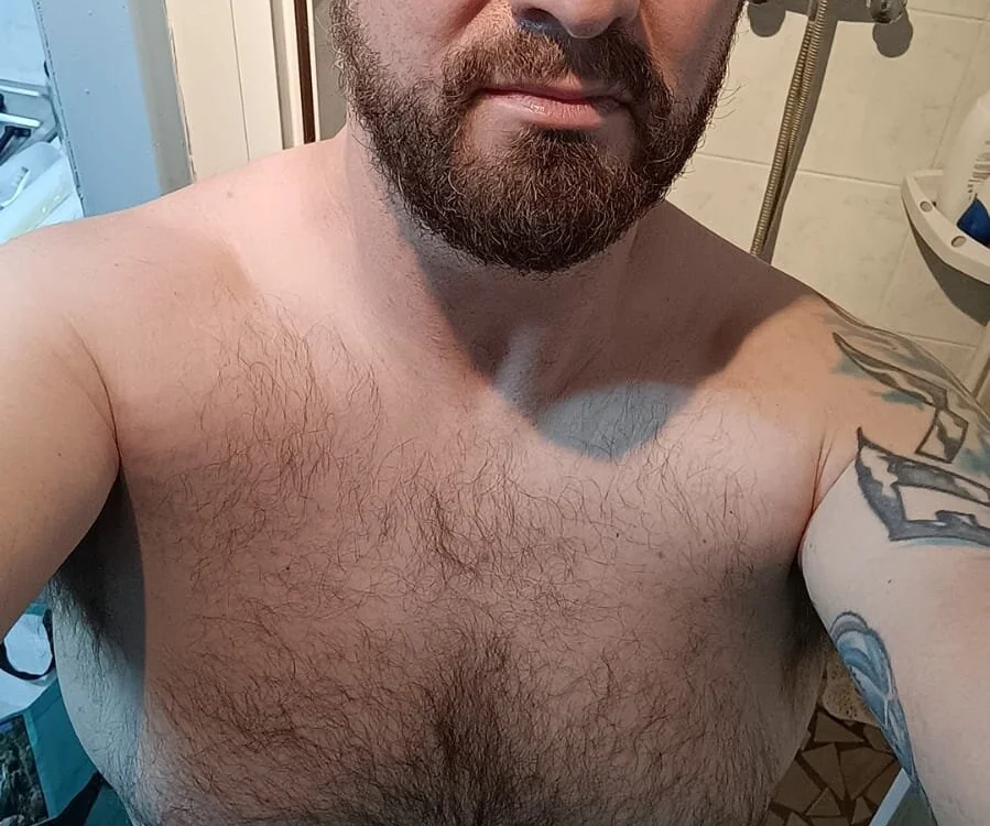 Handjobrom's Offline XXX Chat