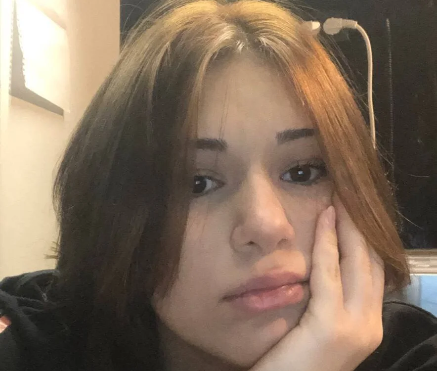 LynneDuell's Offline Chat Room