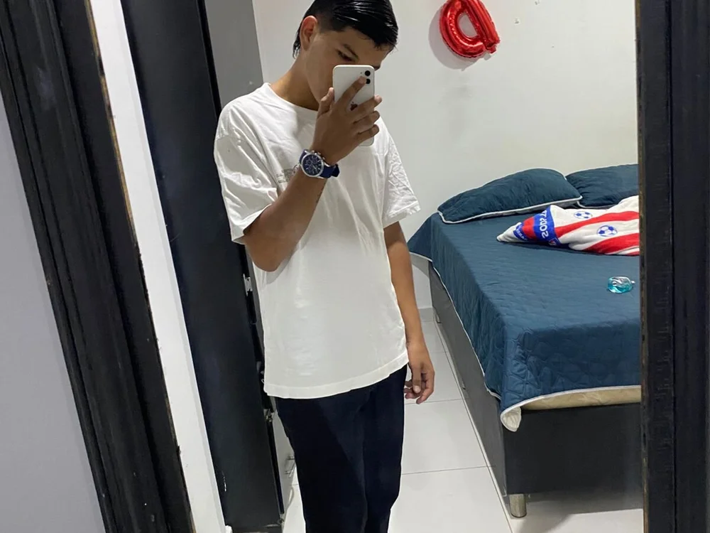 isaacmanuel_03 offline chatrum