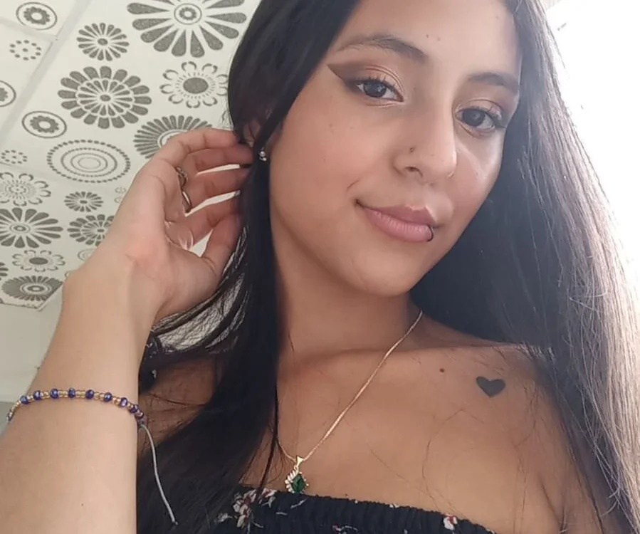 michelle_dayanna's Offline XXX Chat