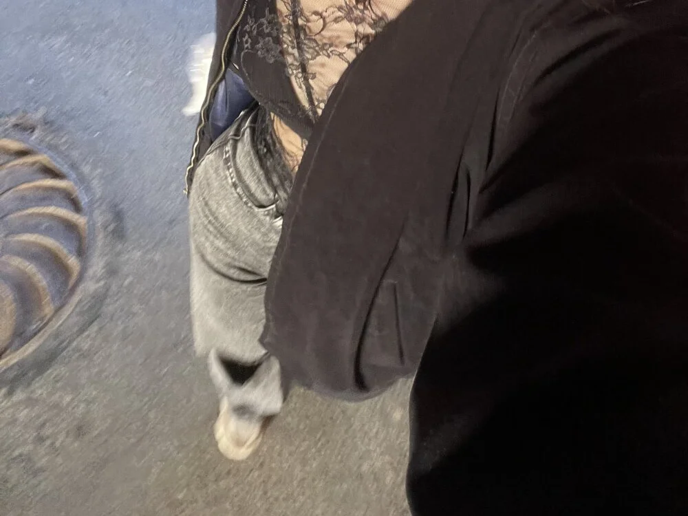 Liaaa_Li's Offline XXX Chat