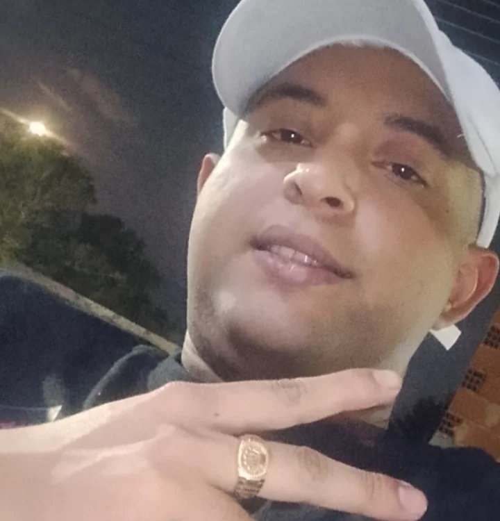 mjoseA25 offline chatrum